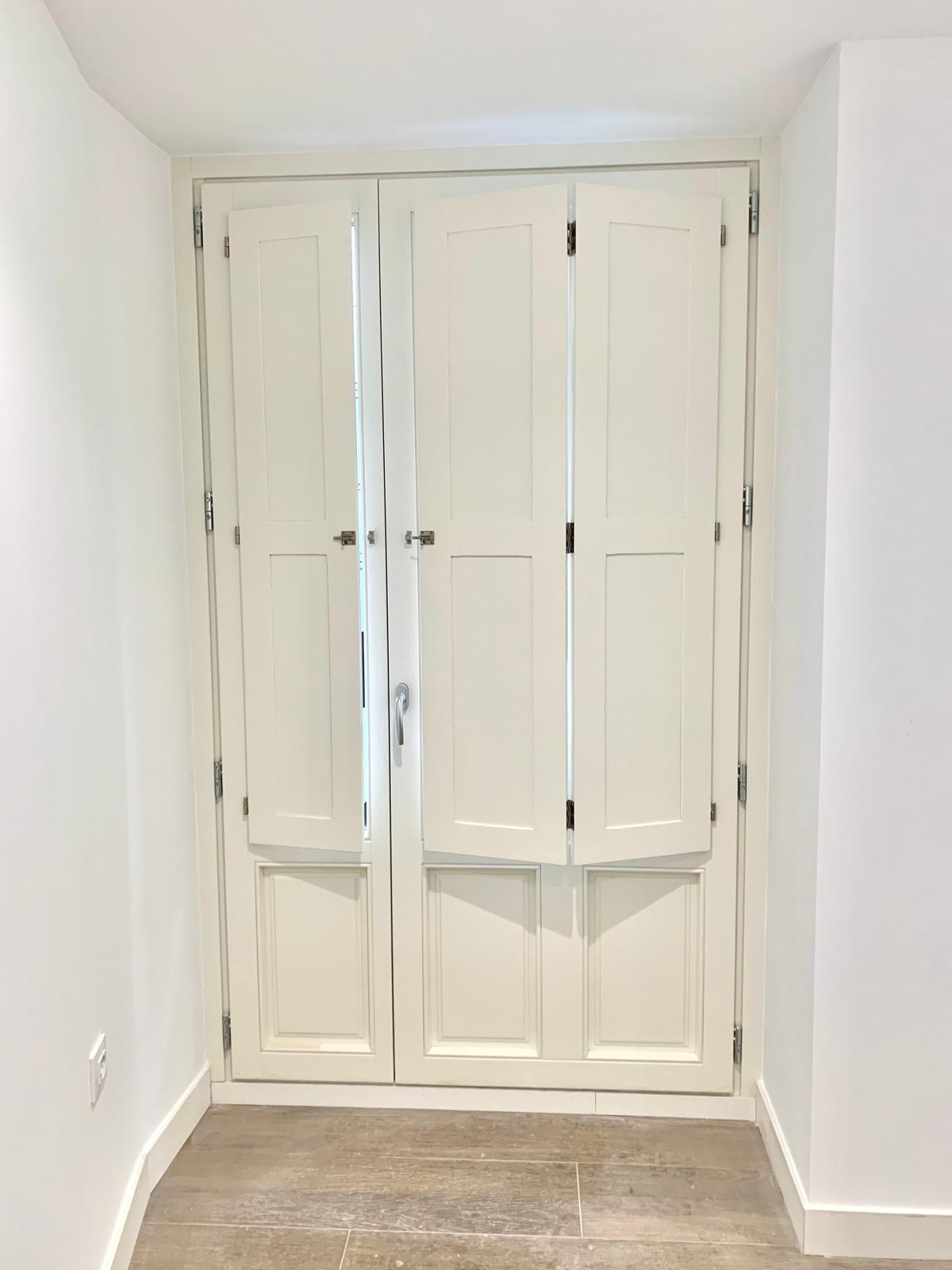 Mantenimiento de puertas y ventanas de madera